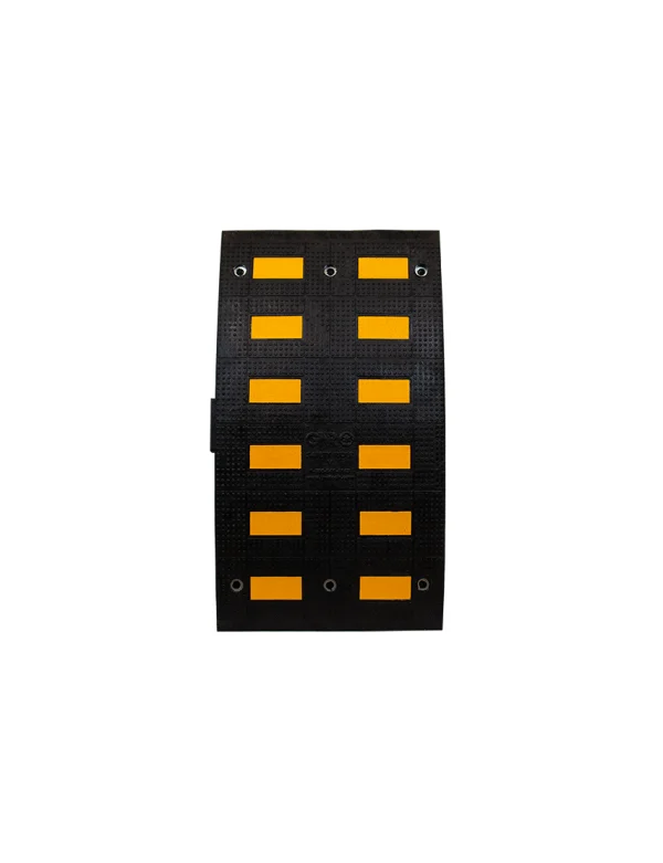 Recycled Rubber Speed Hump, Middle Section, w/ 12\" Steel Spikes